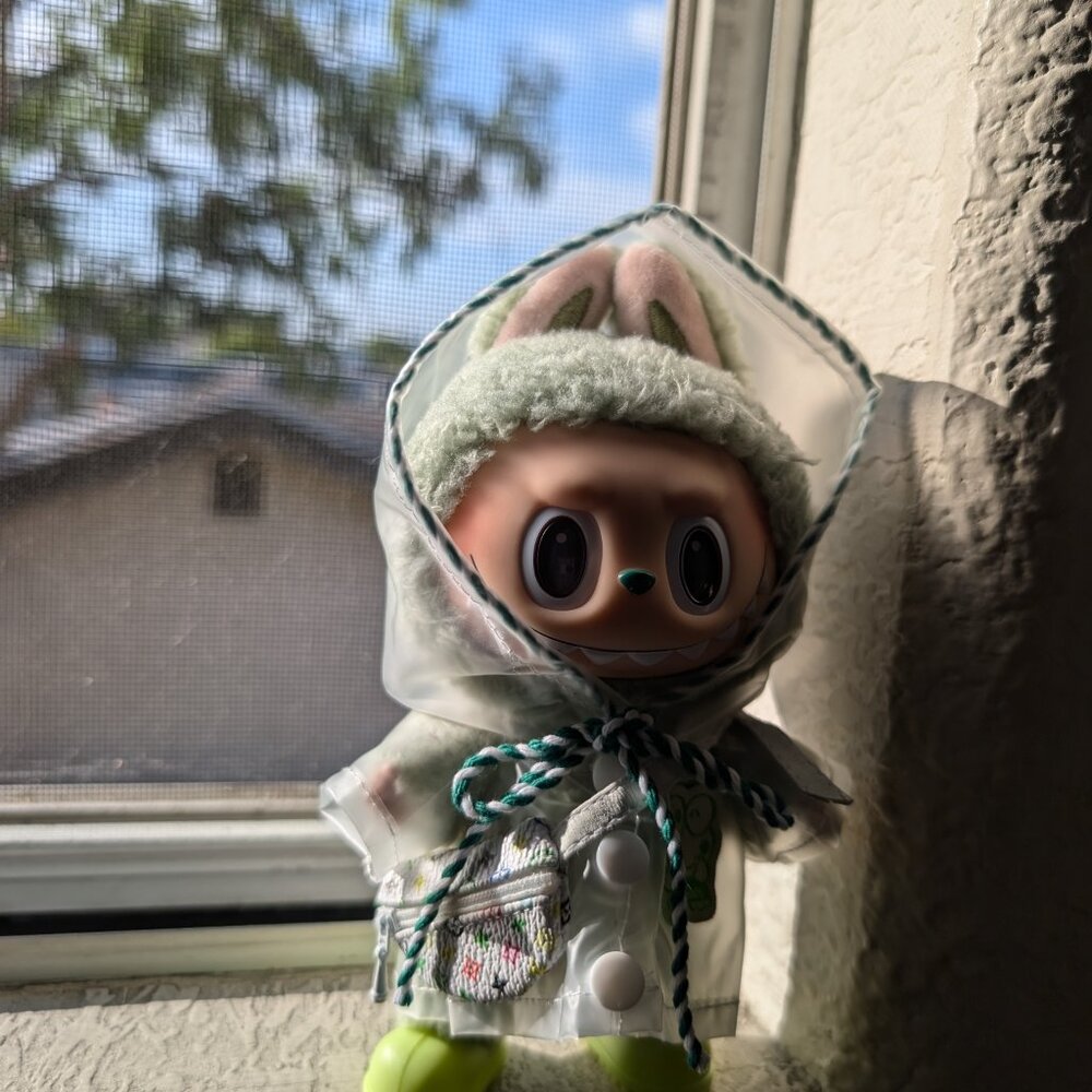 Mini Keroppi Raincoat & Rain Boots - Labubu Doll Clothes | Tiny Fashion - Picture 14 of 14